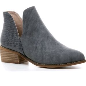 CORKY'S WAYLAND LOW ANKLE BOOTS COLOR GREY SIZE US 7